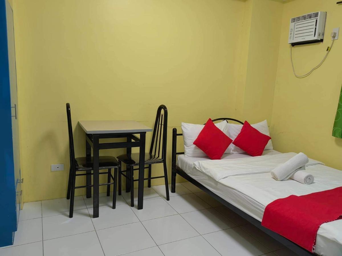 Yellowpad Hotel Davao Zewnętrze zdjęcie