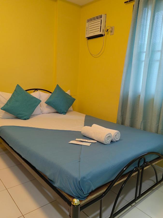 Yellowpad Hotel Davao Zewnętrze zdjęcie